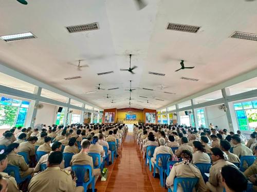  พช.วังสะพุง ร่วมประชุมกำนัน ผู้ใหญ่บ้านฯ พร้อมแสดงความยินดีแก่ผู้ได้รับการยกย่องเชิดชูเกียรติ ประจำปี 2569 และประชาสัมพันธ์"ชุมชนท่องเที่ยว OTOP นวัตวิถี เชื่อมโยงการท่องเที่ยวในชุมชนท่องเที่ยว ของอำเภอวังสะพุง